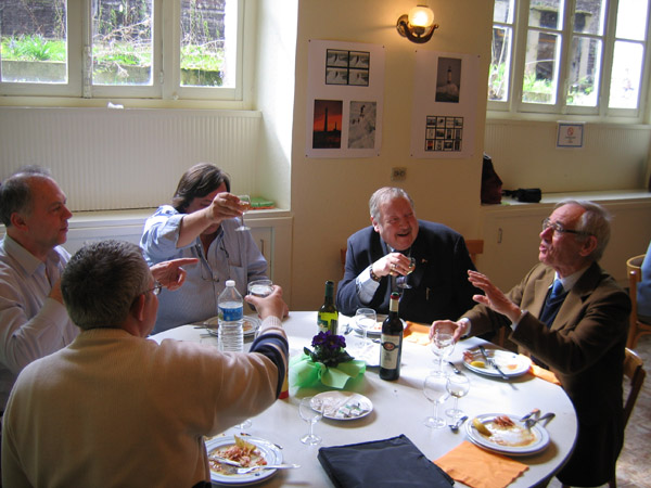 Repas AG2009